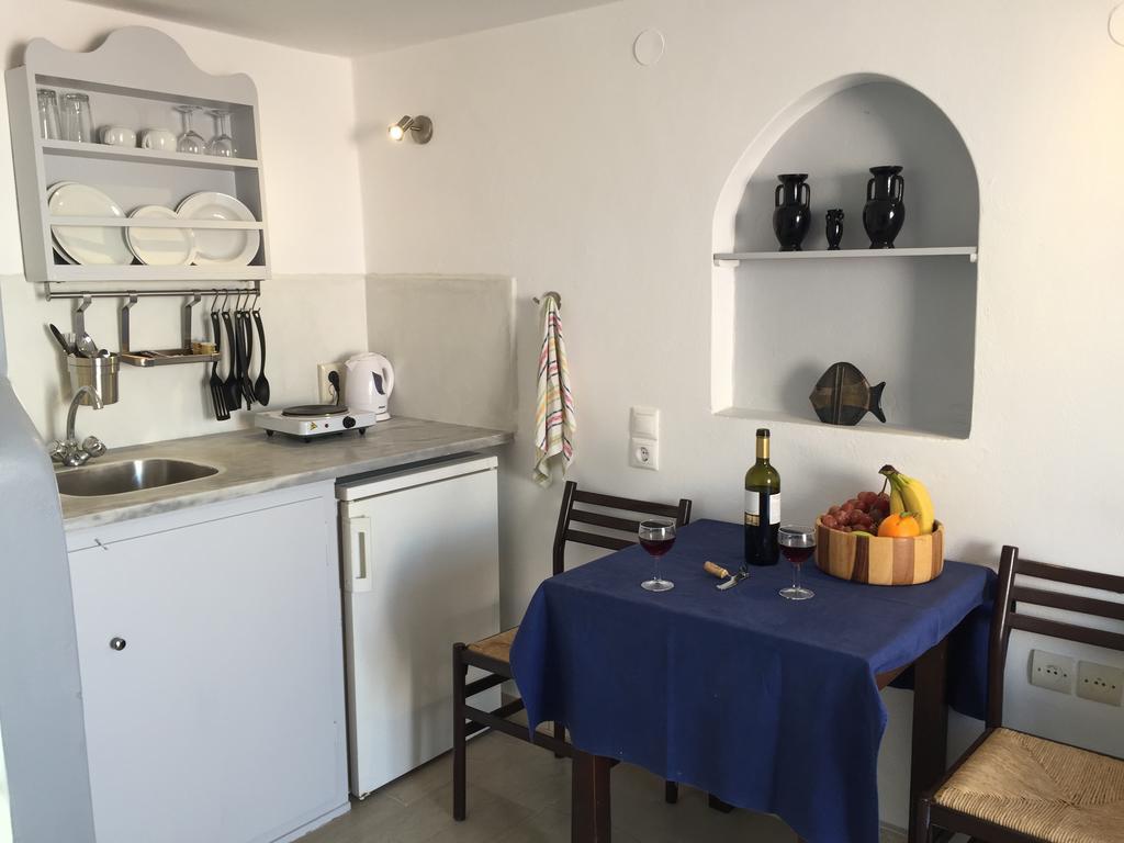 Christos Apartments Oia ภายนอก รูปภาพ