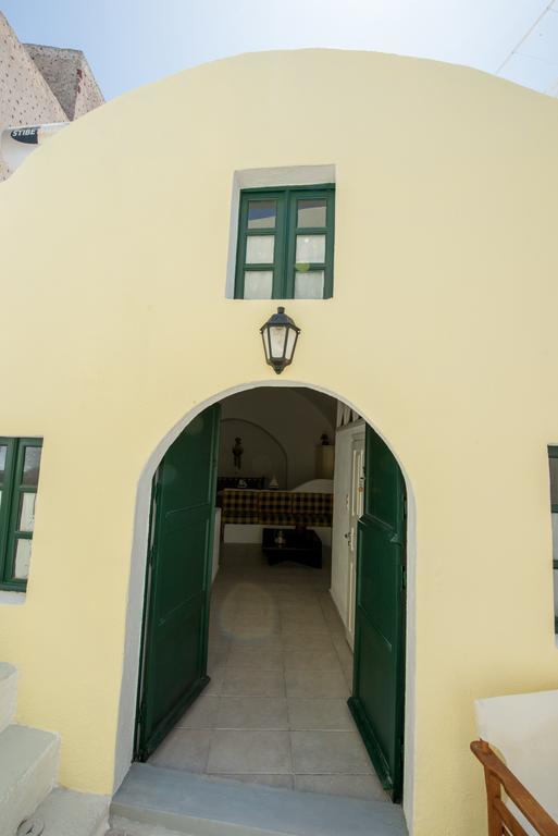 Christos Apartments Oia ภายนอก รูปภาพ